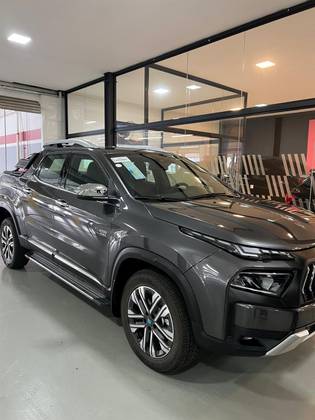 FIAT TORO 2.2 TURBO DIESEL RANCH 4WD AT9